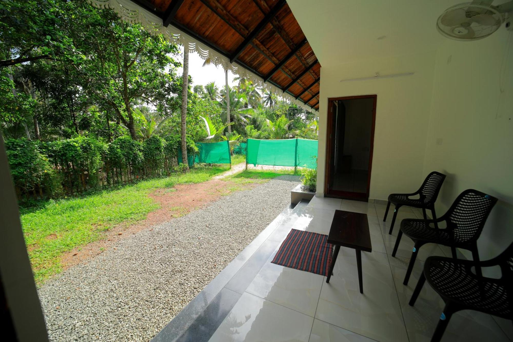 Apartamento Prakruthi Residency Munroeisland Mundrothuruth Exterior foto
